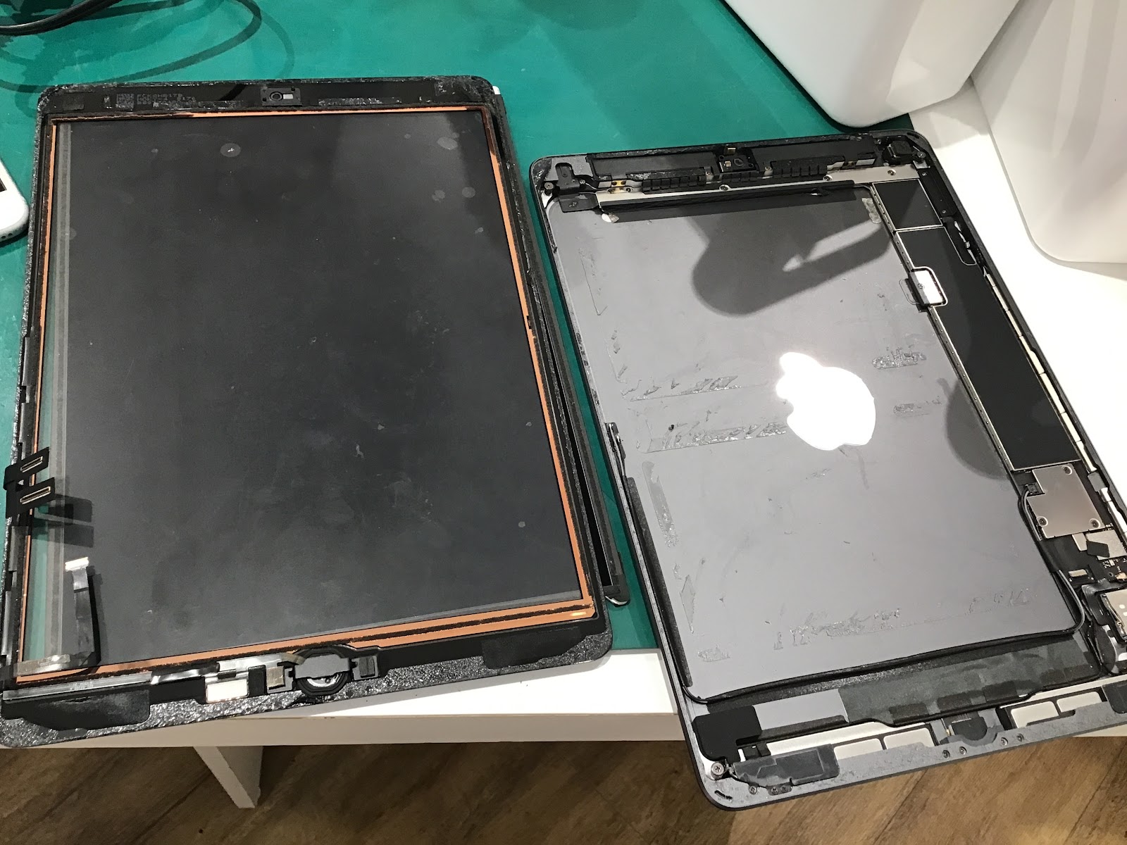 iPad7のタッチパネル交換をさせていただきました！スマホ修理工房グランデュオ蒲田店です！